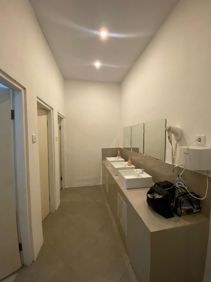 The Packerbox Hostel Batununggul Exteriér fotografie